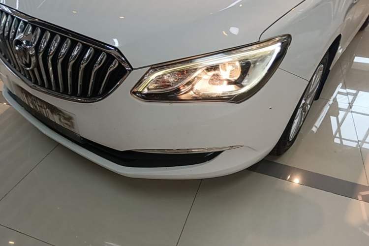 Used Buick GT 2016 15N Automatic Entry-Level Trim Left Front Headlight