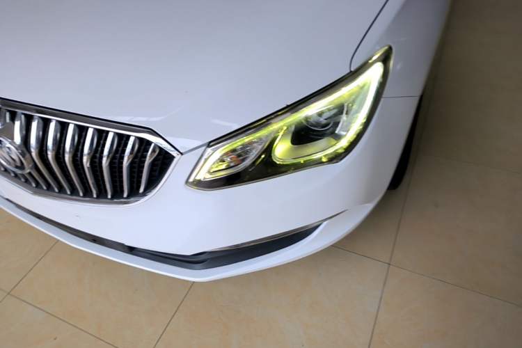 Used Buick GT 2016 15N Automatic Elite Edition Left Front Headlight