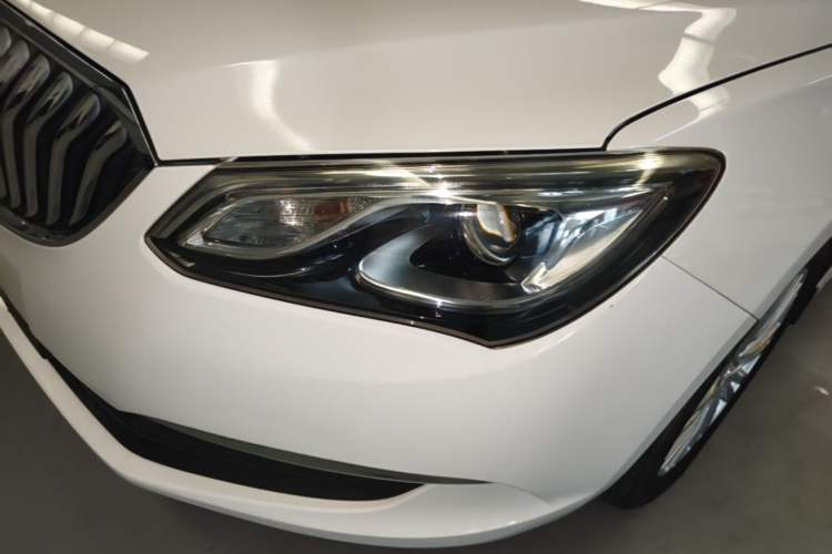 Used Buick GT 2016 15N Automatic Elite Edition Left Front Headlight