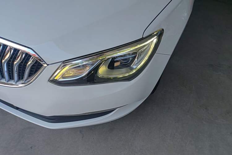 Used Buick GT 2016 15N Automatic Elite Edition Left Front Headlight