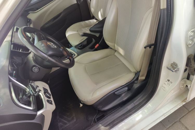 Used Buick GT 2016 15N Automatic Elite Edition Left Front Seat