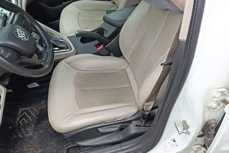 Used Buick GT 2016 18T Dual-Clutch Elite Model Left Front Seat
