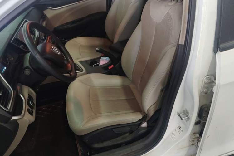 Used Buick GT 2016 15N Automatic Elite Edition Left Front Seat