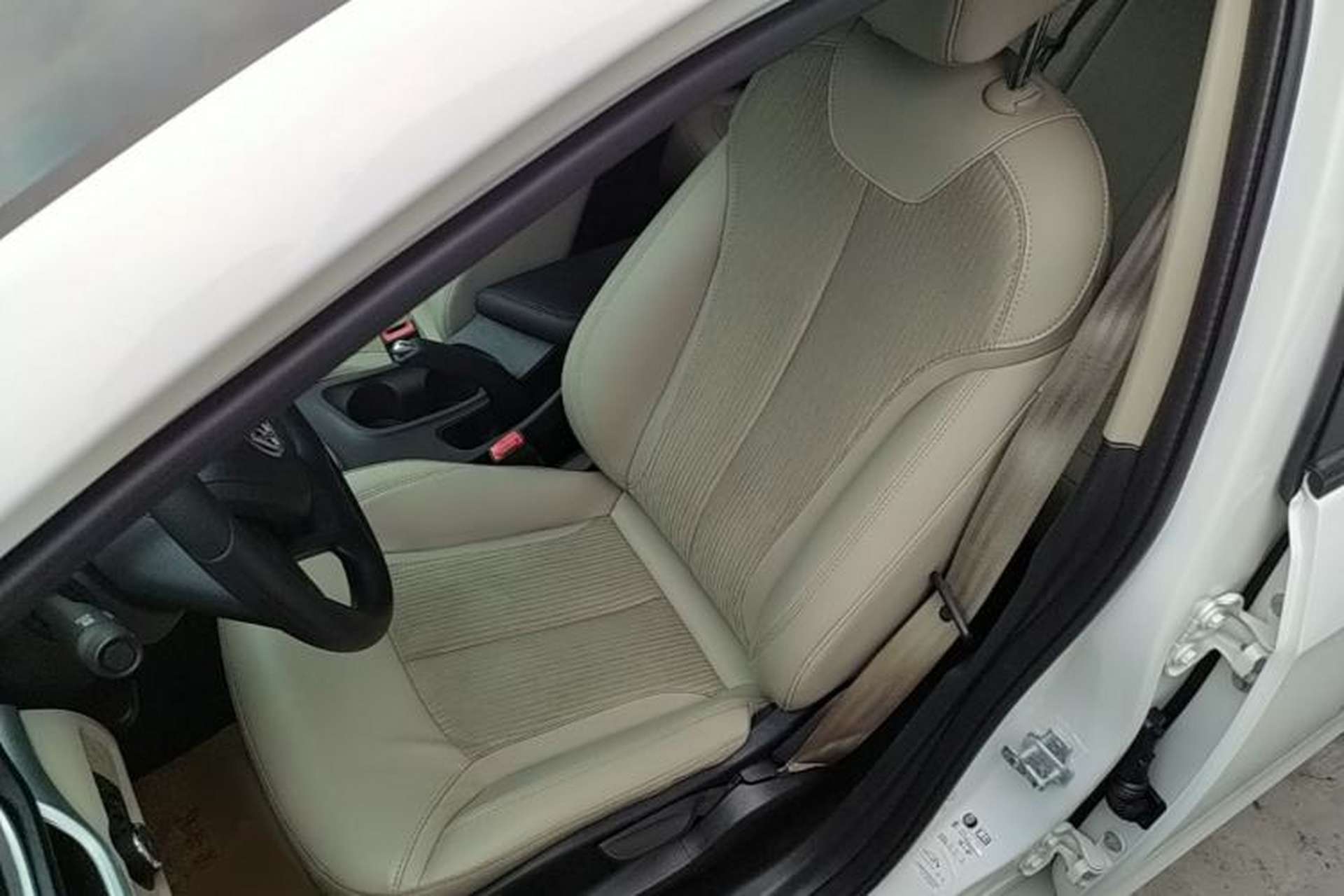 Used Buick GT 2016 15N Automatic Elite Edition Left Front Seat