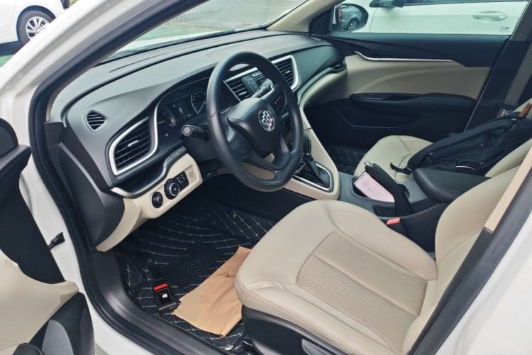 Used Buick GT 2016 15N Automatic Elite Edition Left Front Seat