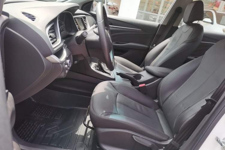 Used Buick GT 2016 15N Automatic Luxury Edition Left Front Seat