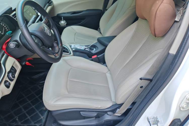 Used Buick GT 2016 15N Automatic Elite Edition Left Front Seat