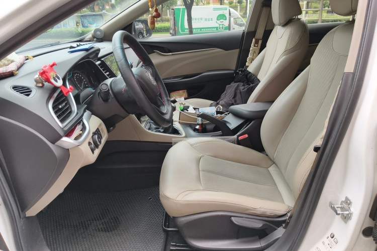 Used Buick GT 2016 15N Manual Elite Edition Left Front Seat