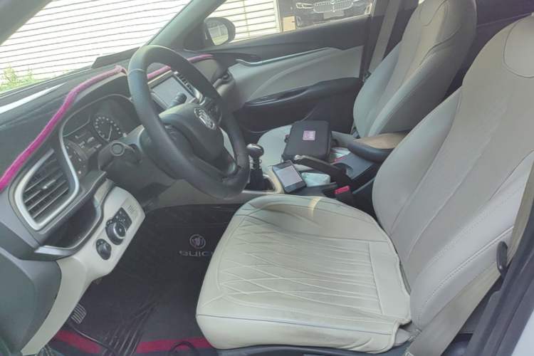 Used Buick GT 2016 15N Manual Elite Edition Left Front Seat