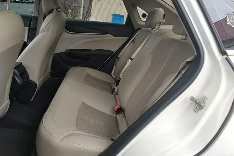 Used Buick GT 2016 15N Automatic Elite Edition Left Rear Seat