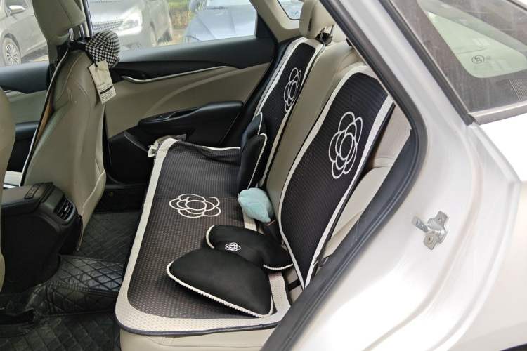 Used Buick GT 2016 18T Dual-Clutch Elite Model Left Rear Seat