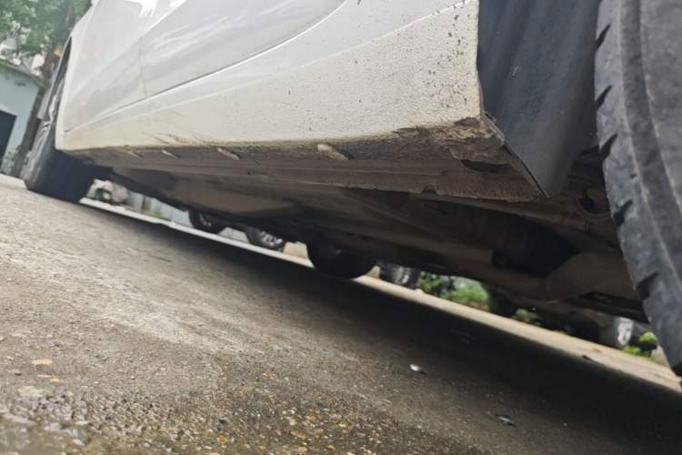 Used Buick GT 2016 18T Dual-Clutch Luxury Model Left Side Sill