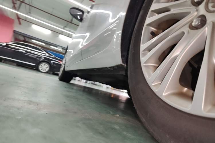 Used Buick GT 2016 15N Automatic Elite Edition Left Side Sill