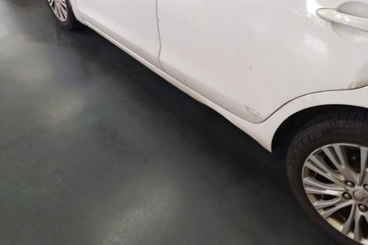 Used Buick GT 2016 15N Automatic Elite Edition Left Side Sill