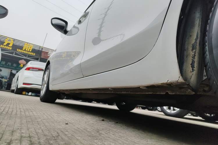 Used Buick GT 2016 15N Automatic Entry-Level Trim Left Side Sill