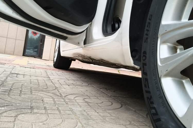 Used Buick GT 2016 15N Automatic Entry-Level Trim Left Side Sill