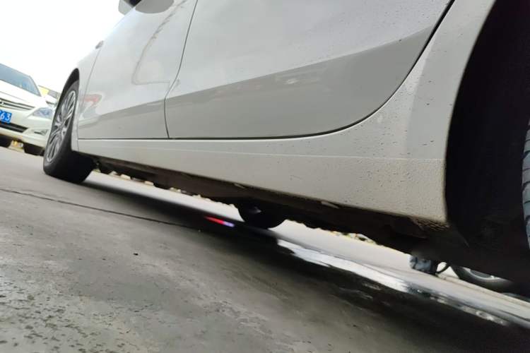 Used Buick GT 2016 18T Dual-Clutch Elite Model Left Side Sill
