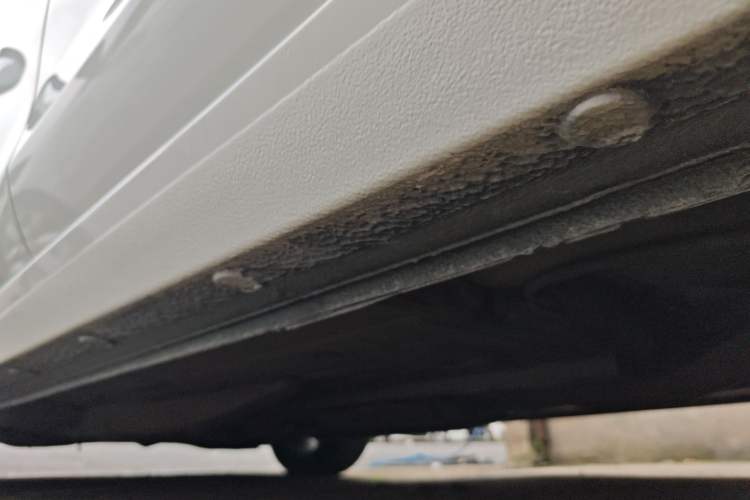 Used Buick GT 2016 15N Automatic Elite Edition Left Side Sill