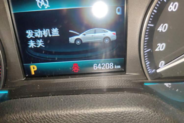 Used Buick GT 2016 15N Automatic Elite Edition Odometer Close Up