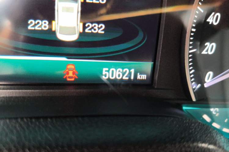 Used Buick GT 2016 15N Automatic Luxury Edition Odometer Close Up