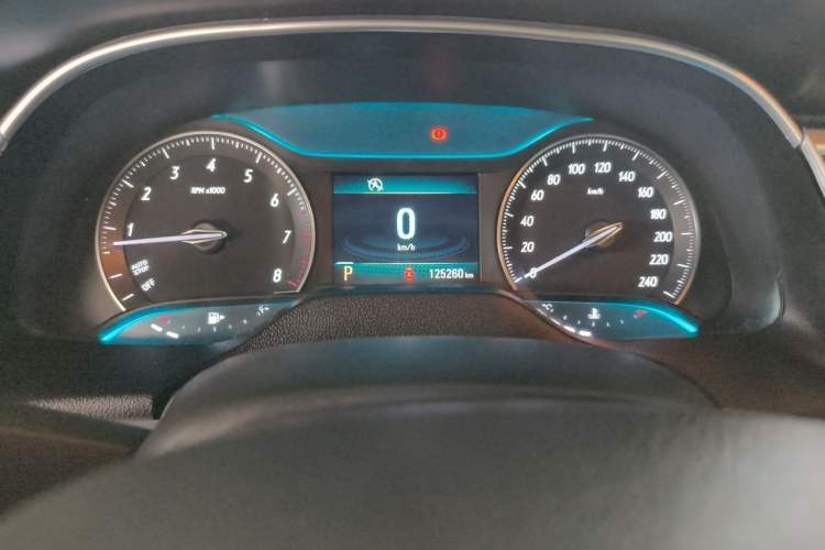 Used Buick GT 2016 15N Automatic Elite Edition Odometer Close Up