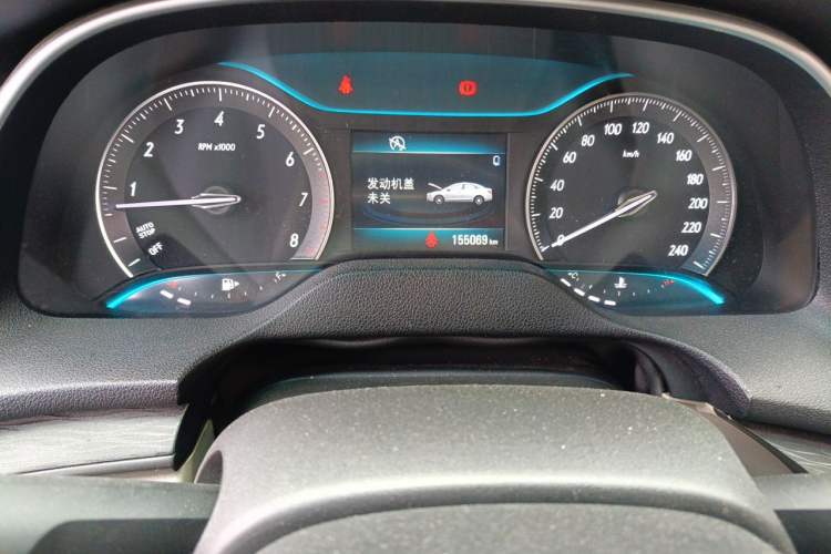 Used Buick GT 2016 15N Manual Elite Edition Odometer Close Up