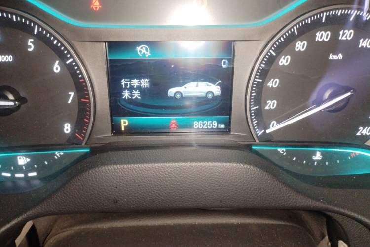 Used Buick GT 2016 15N Automatic Elite Edition Odometer Close Up