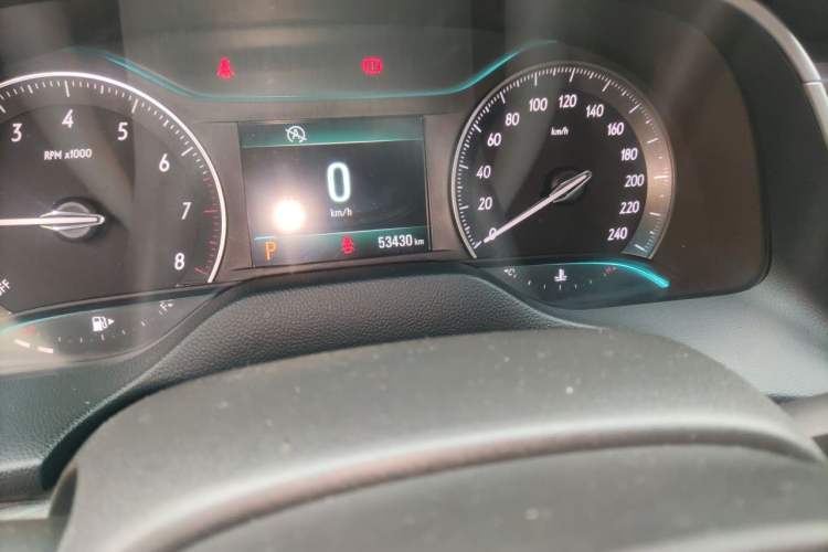 Used Buick GT 2016 15N Automatic Elite Edition Odometer Close Up