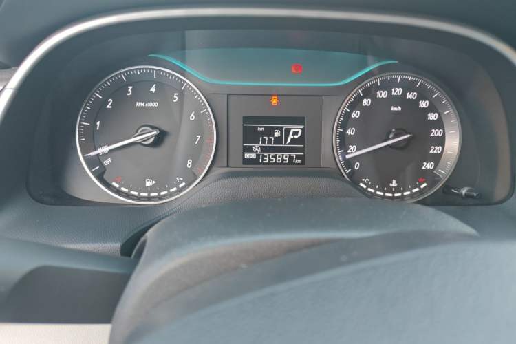 Used Buick GT 2016 15N Automatic Entry-Level Trim Odometer Close Up