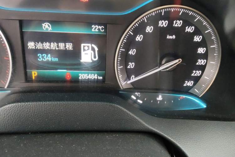 Used Buick GT 2016 15N Automatic Luxury Edition Odometer Close Up