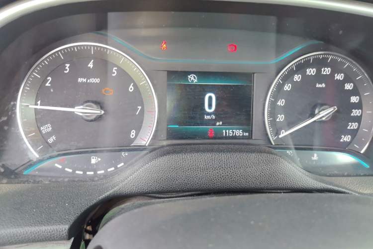 Used Buick GT 2016 15N Manual Elite Edition Odometer Close Up