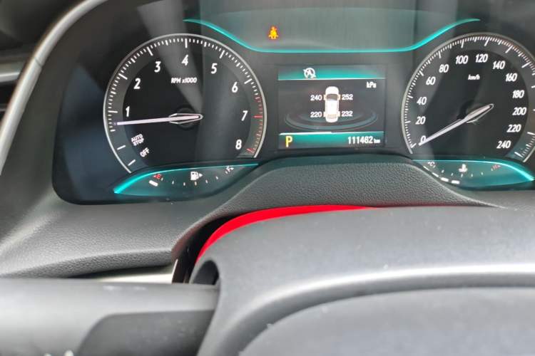 Used Buick GT 2016 15N Automatic Elite Edition Odometer Close Up