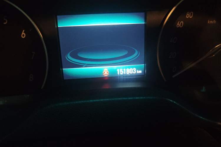 Used Buick GT 2016 15N Automatic Elite Edition Odometer Close Up