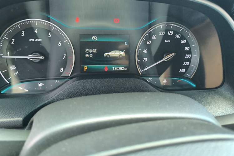 Used Buick GT 2016 15N Automatic Elite Edition Odometer Close Up