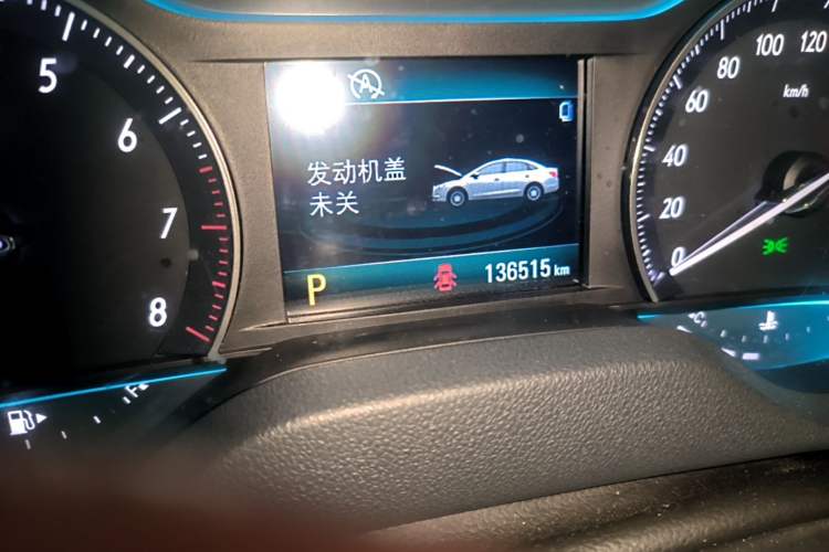 Used Buick GT 2016 15N Automatic Elite Edition Odometer Close Up