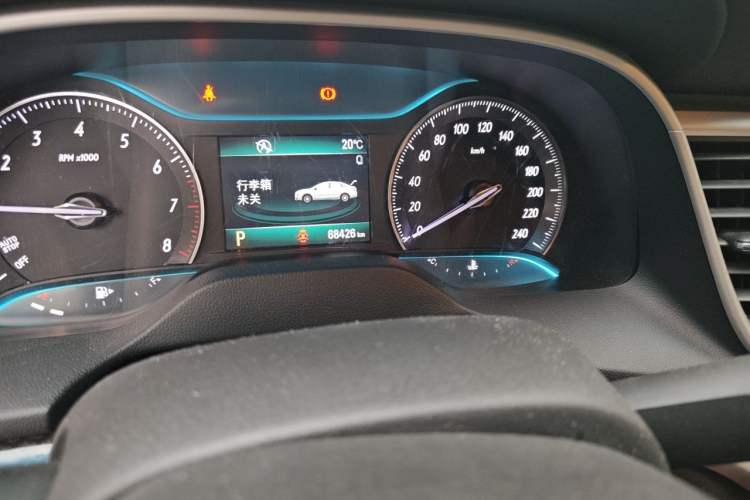 Used Buick GT 2016 15N Automatic Luxury Edition Odometer Close Up