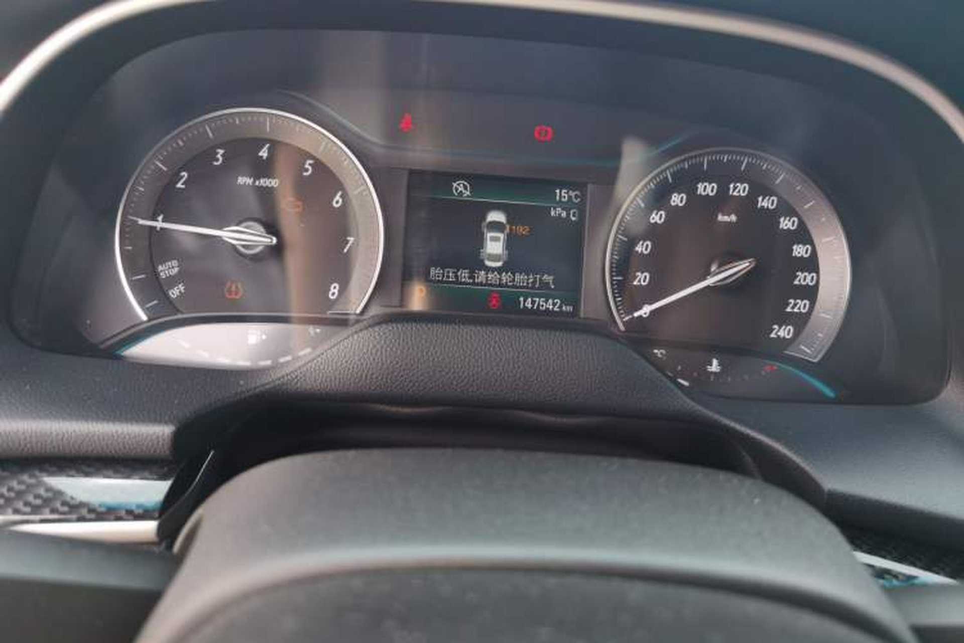 Used Buick GT 2016 15N Automatic Elite Edition Odometer Close Up