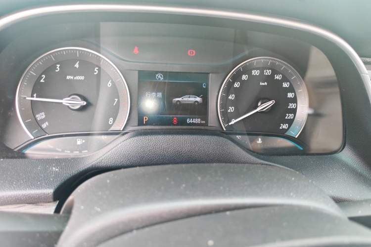 Used Buick GT 2016 15N Automatic Elite Edition Odometer Close Up