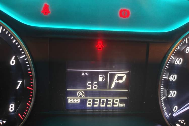 Used Buick GT 2016 15N Automatic Entry-Level Trim Odometer Close Up
