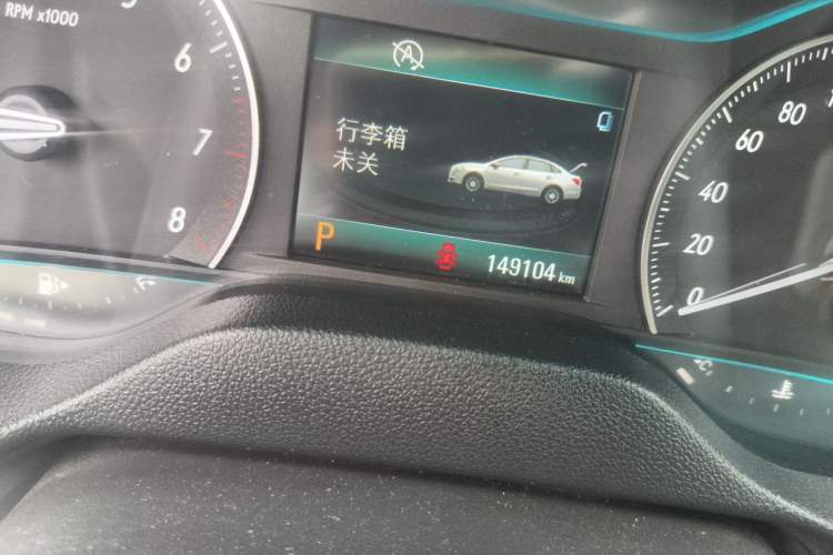 Used Buick GT 2016 15N Automatic Elite Edition Odometer Close Up