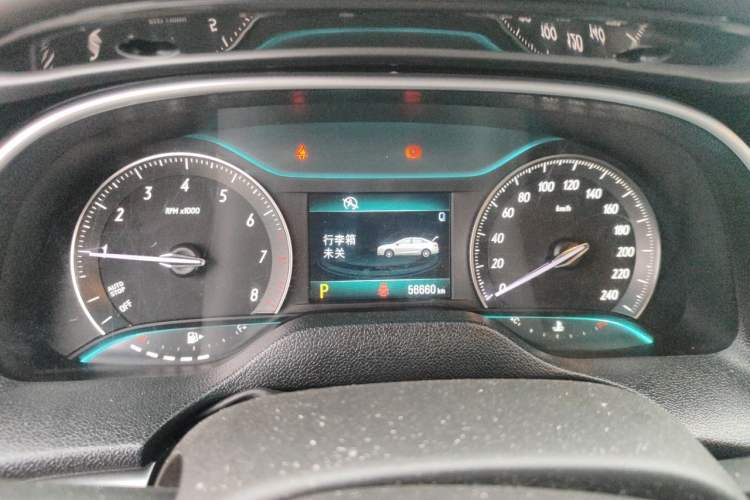 Used Buick GT 2016 15N Automatic Elite Edition Odometer Close Up