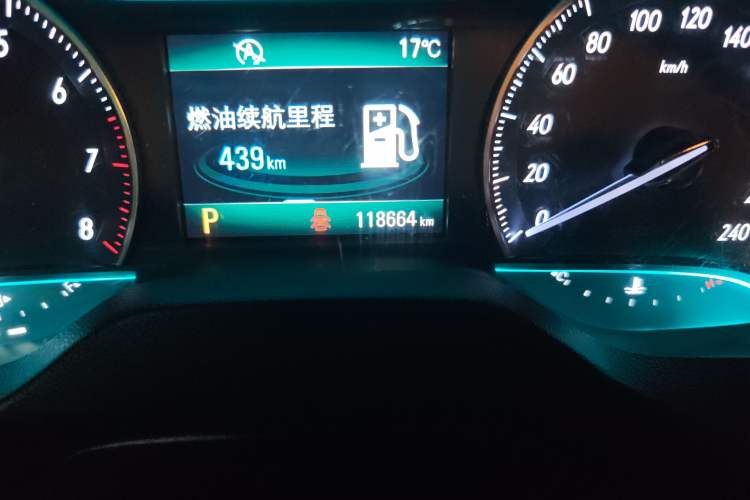 Used Buick GT 2016 15N Automatic Luxury Edition Odometer Close Up