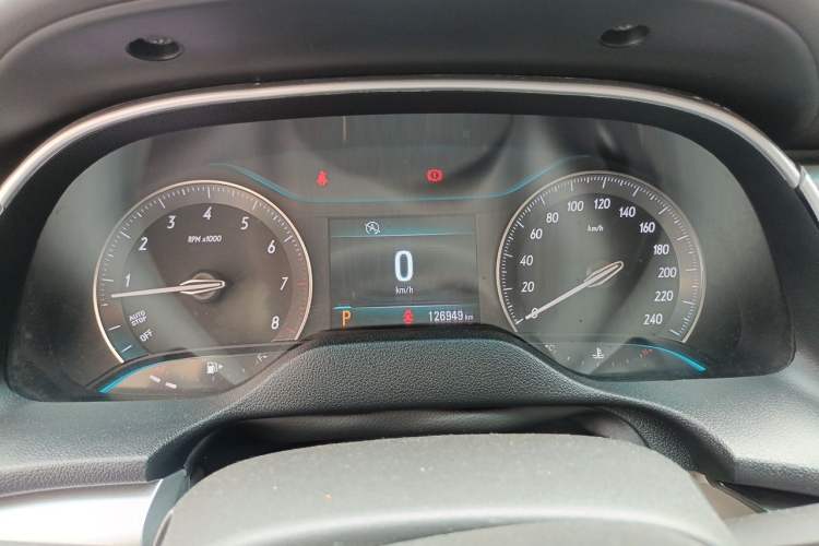 Used Buick GT 2016 15N Automatic Elite Edition Odometer Close Up