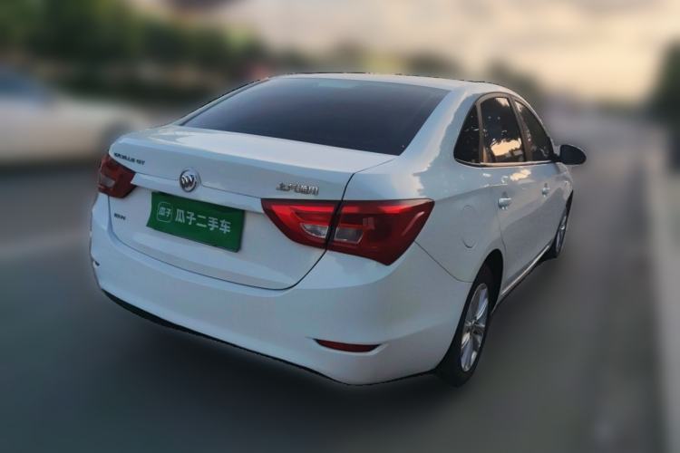 Used Buick GT 2016 15N Manual Entry-Level Trim Rear Right 45 Deg