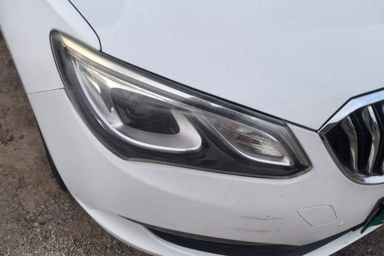 Used Buick GT 2016 15N Automatic Elite Edition Right Front Headlight