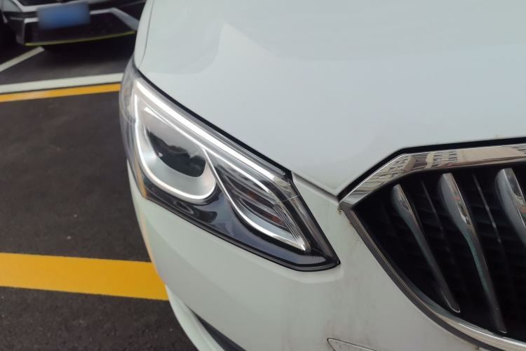 Used Buick GT 2016 15N Automatic Elite Edition Right Front Headlight