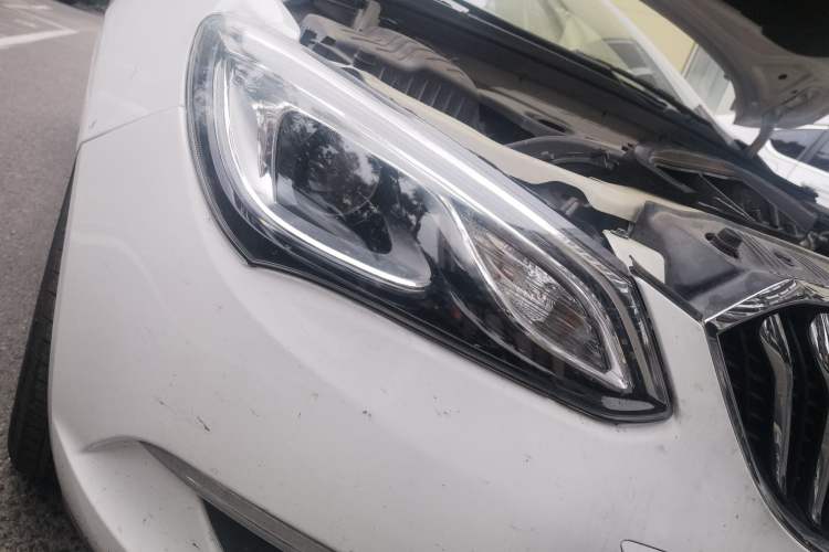 Used Buick GT 2016 15N Automatic Elite Edition Right Front Headlight