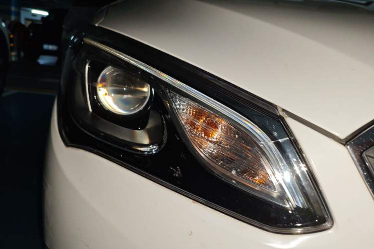 Used Buick GT 2016 15N Manual Elite Edition Right Front Headlight
