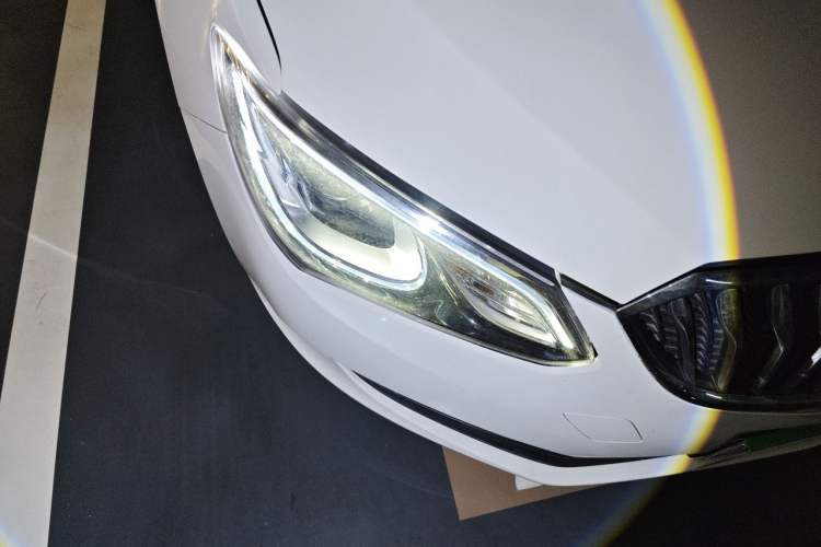 Used Buick GT 2016 15N Automatic Elite Edition Right Front Headlight