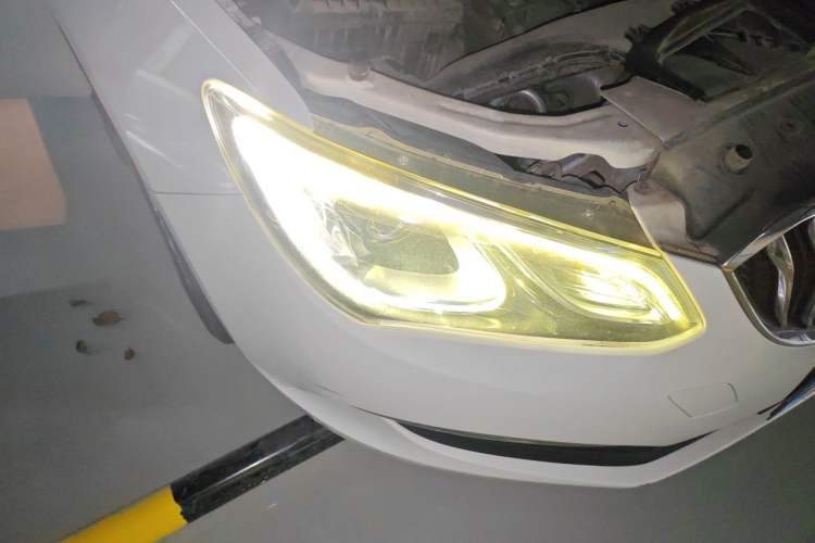 Used Buick GT 2016 15N Automatic Elite Edition Right Front Headlight